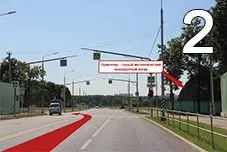 После поворота, все время по главной дороге (ул. Александры Монаховой), никуда не сворачивать, на 4-м светофоре повернут